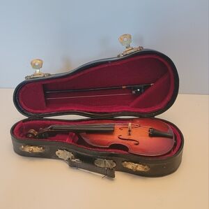 Mini Vintage Violin